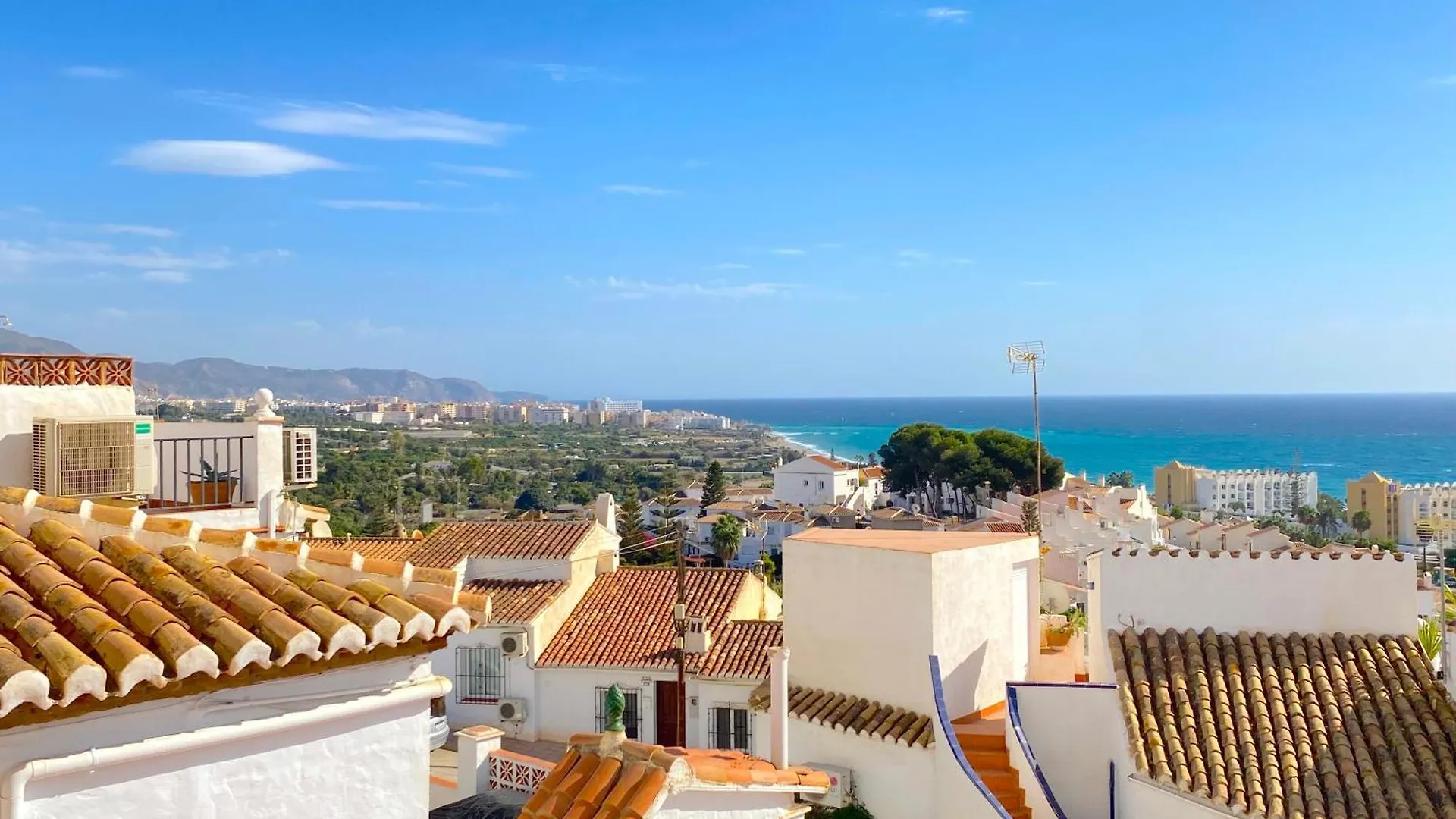 Villa Caritas Punta Lara Casasol Nerja